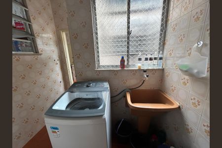 Apartamento à venda com 92m², 3 quartos e 1 vagaÁrea de Serviço