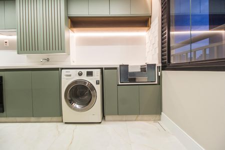 Apartamento para alugar com 60m², 2 quartos e 1 vagaÁrea de Serviço