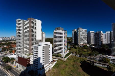 Studio à venda com 34m², 1 quarto e sem vaga Studio à venda com 34m², 1 quarto e sem vagaVaranda