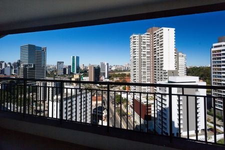 Studio à venda com 34m², 1 quarto e sem vaga Studio à venda com 34m², 1 quarto e sem vagaVaranda