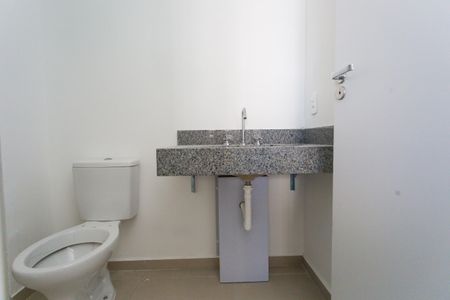 Studio à venda com 34m², 1 quarto e sem vaga Studio à venda com 34m², 1 quarto e sem vagaBanheiro