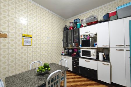 Casa à venda com 250m², 3 quartos e 4 vagas Casa à venda com 250m², 3 quartos e 4 vagasCozinha