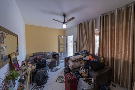 Sala de casa para alugar com 3 quartos, 200m² em Cangaiba, São Paulo