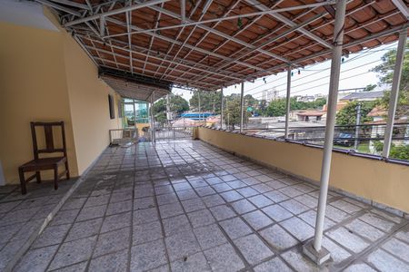 Casa para alugar com 200m², 3 quartos e sem vagaÁrea de Serviço e Área gourmet