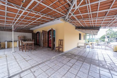 Casa para alugar com 200m², 3 quartos e sem vagaÁrea de Serviço e Área gourmet