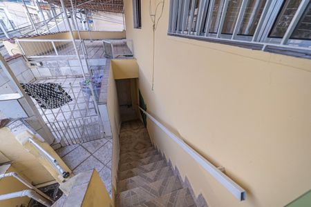 Casa para alugar com 200m², 3 quartos e sem vagaEscada
