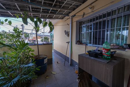 Casa para alugar com 200m², 3 quartos e sem vagaÁrea de Serviço
