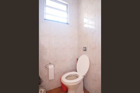 Casa à venda com 260m², 3 quartos e 2 vagasÁrea de serviço