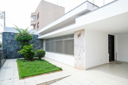 Casa à venda com 260m², 3 quartos e 2 vagasGaragem