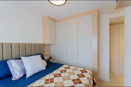 Apartamento à venda com 81m², 2 quartos e 2 vagasSuíte 2