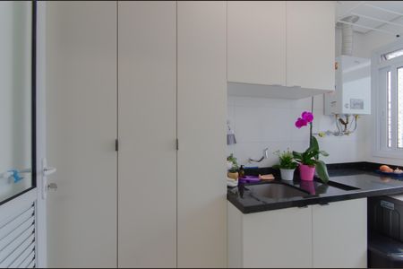 Apartamento à venda com 81m², 2 quartos e 2 vagasÁrea de Serviço
