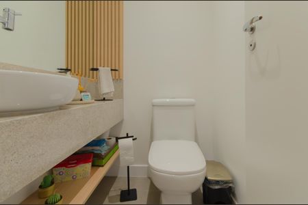 Apartamento à venda com 81m², 2 quartos e 2 vagasLavabo