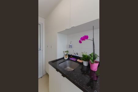 Apartamento à venda com 81m², 2 quartos e 2 vagasÁrea de Serviço