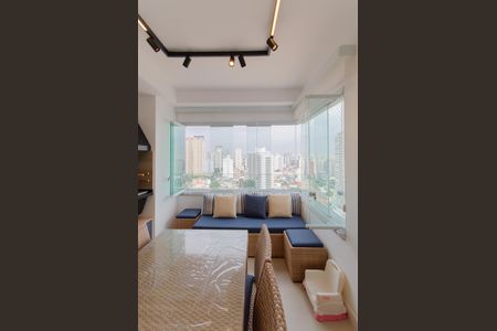Apartamento à venda com 81m², 2 quartos e 2 vagasVaranda gourmet