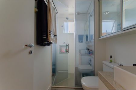 Apartamento à venda com 81m², 2 quartos e 2 vagasBanheiro da Suíte 2