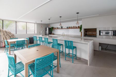 Apartamento à venda com 81m², 2 quartos e 2 vagasÁrea comum - Churrasqueira