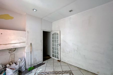 Casa à venda com 350m², 3 quartos e 2 vagasSala