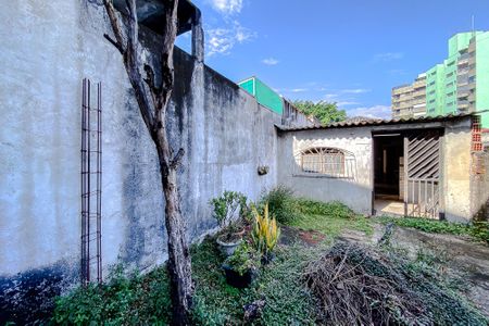 Casa à venda com 350m², 3 quartos e 2 vagasÁrea externa