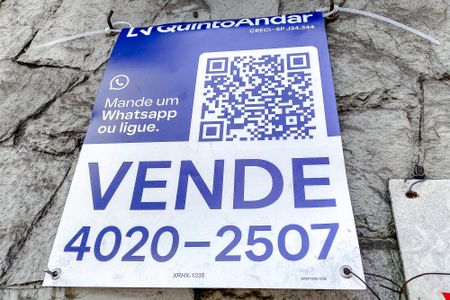 Casa à venda com 350m², 3 quartos e 2 vagasPlaquinha