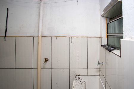 Casa para alugar com 20m², 1 quarto e sem vagaÁrea de Serviço