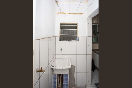 Casa para alugar com 20m², 1 quarto e sem vagaÁrea de Serviço