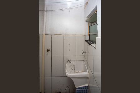 Casa para alugar com 20m², 1 quarto e sem vagaÁrea de Serviço