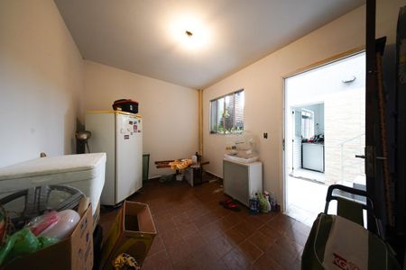 Casa à venda com 195m², 4 quartos e 2 vagasQuarto de Serviço