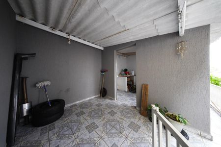 Casa à venda com 195m², 4 quartos e 2 vagasÁrea de Serviço