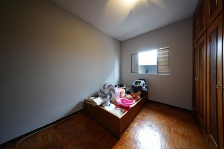 Casa à venda com 195m², 4 quartos e 2 vagasQuarto 1