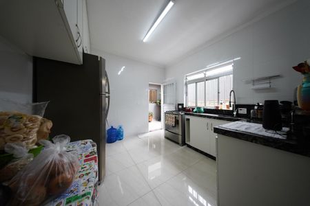 Casa à venda com 195m², 4 quartos e 2 vagasCozinha