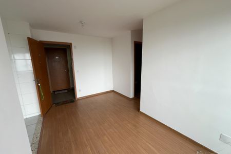 Sala de apartamento para alugar com 2 quartos, 52m² em Parque Sarapuí, Duque de Caxias