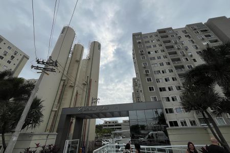 Apartamento para alugar com 52m², 2 quartos e 1 vagaFachada