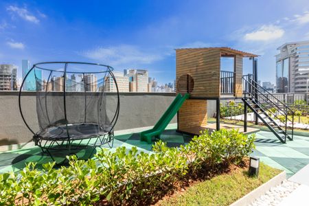 Apartamento à venda com 145m², 3 quartos e 3 vagasÁrea Comum - Playground