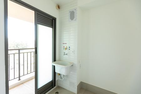 Área de Serviço de apartamento à venda com 3 quartos, 145m² em Nova Campinas, Campinas