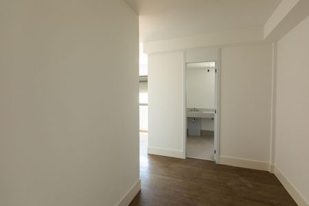Apartamento à venda com 145m², 3 quartos e 3 vagasSuíte Master