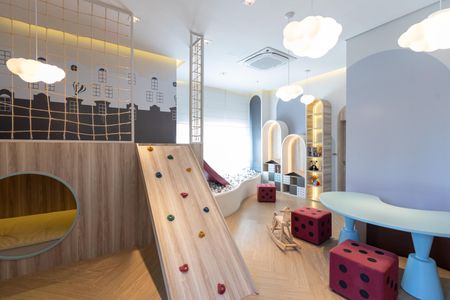 Apartamento à venda com 145m², 3 quartos e 3 vagasÁrea Comum - Brinquedoteca