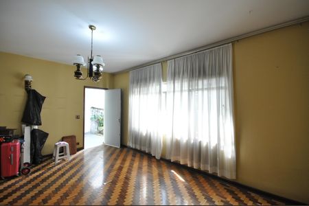 Sala de casa à venda com 4 quartos, 300m² em Jardim Leonor Mendes de Barros, São Paulo