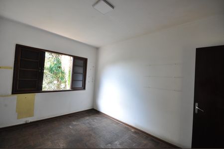 Quarto 2 de casa à venda com 4 quartos, 300m² em Jardim Leonor Mendes de Barros, São Paulo