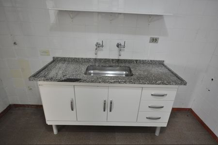 Casa à venda com 300m², 4 quartos e 2 vagasCozinha - Edícula