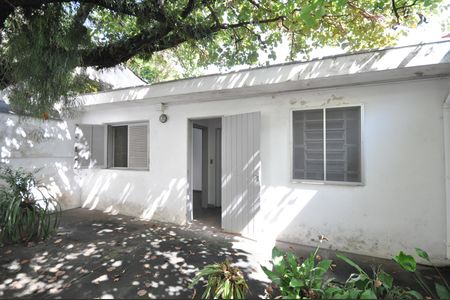 Casa à venda com 300m², 4 quartos e 2 vagasEdícula