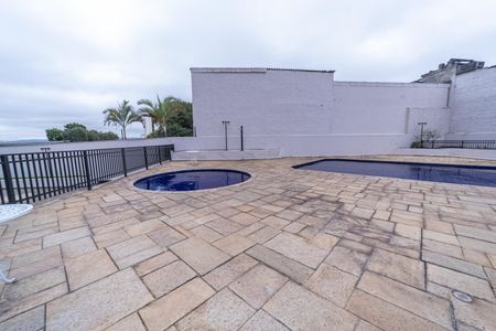 Apartamento à venda com 65m², 2 quartos e 1 vagaÁrea comum - Piscina