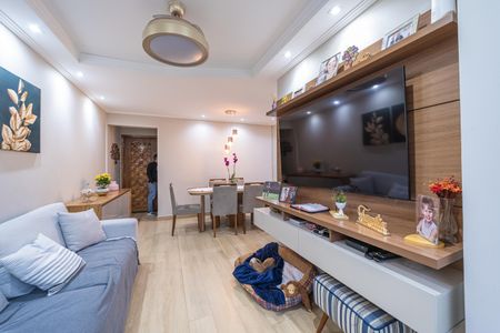 Apartamento à venda com 65m², 2 quartos e 1 vagaSala