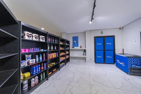 Apartamento à venda com 65m², 2 quartos e 1 vagaMini Mercado