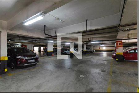 Apartamento para alugar com 70m², 2 quartos e 1 vaga Apartamento para alugar com 70m², 2 quartos e 1 vagaGaragem
