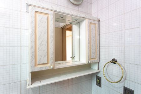Apartamento para alugar com 70m², 2 quartos e 1 vaga Apartamento para alugar com 70m², 2 quartos e 1 vagaBanheiro