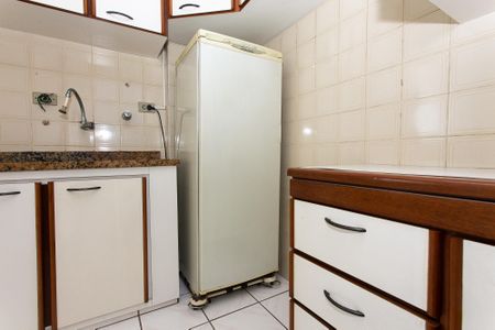 Apartamento para alugar com 70m², 2 quartos e 1 vaga Apartamento para alugar com 70m², 2 quartos e 1 vagaCozinha