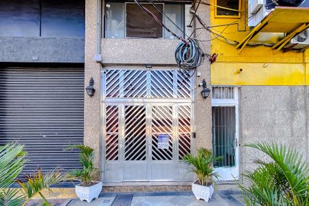 Apartamento à venda com 89m², 2 quartos e sem vaga Apartamento à venda com 89m², 2 quartos e sem vagaFachada - Plaquinha