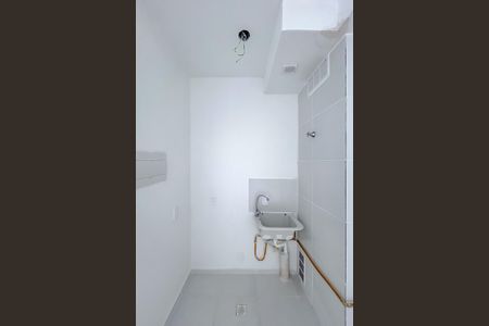 Apartamento para alugar com 34m², 2 quartos e sem vagaCozinha e Área de Serviço