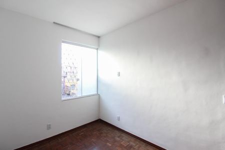 Apartamento para alugar com 73m², 2 quartos e 1 vagaQuarto 1