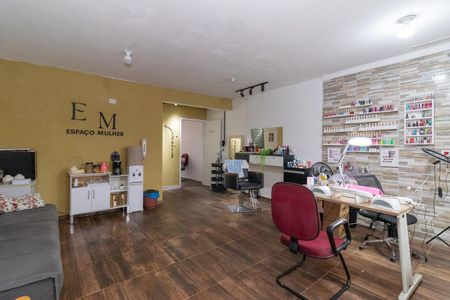 Casa à venda com 312m², 5 quartos e 6 vagas